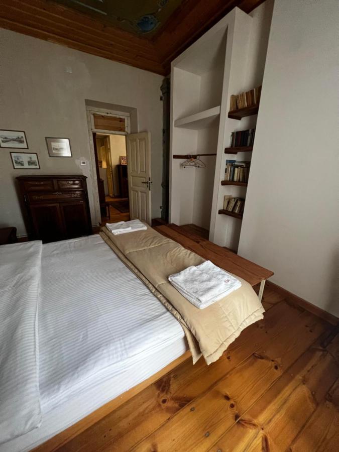 Villa Kars Gjumri Exteriör bild