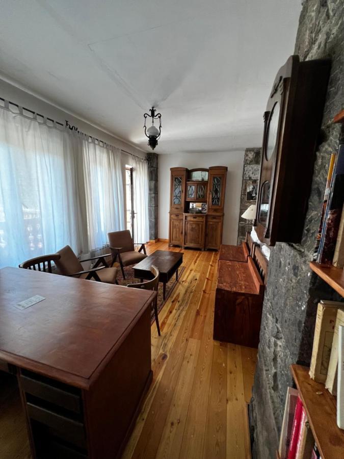 Villa Kars Gjumri Exteriör bild