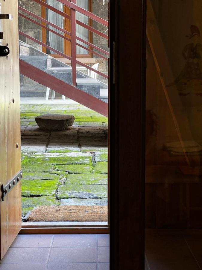 Villa Kars Gjumri Exteriör bild